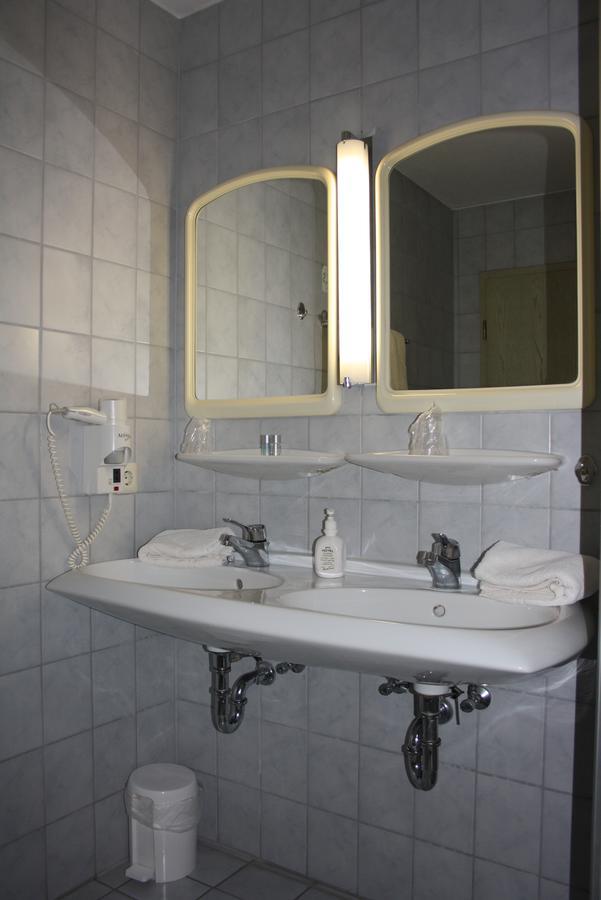 Hotel Blume Post Албщат Екстериор снимка